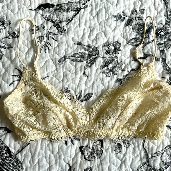 Free people lace bralette - Picture 2 of 5